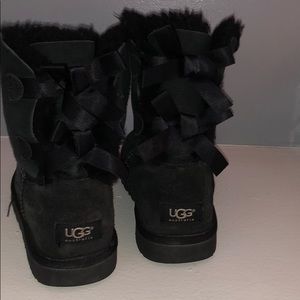 UGG Bailey Bow II Wool Boots - Size 7